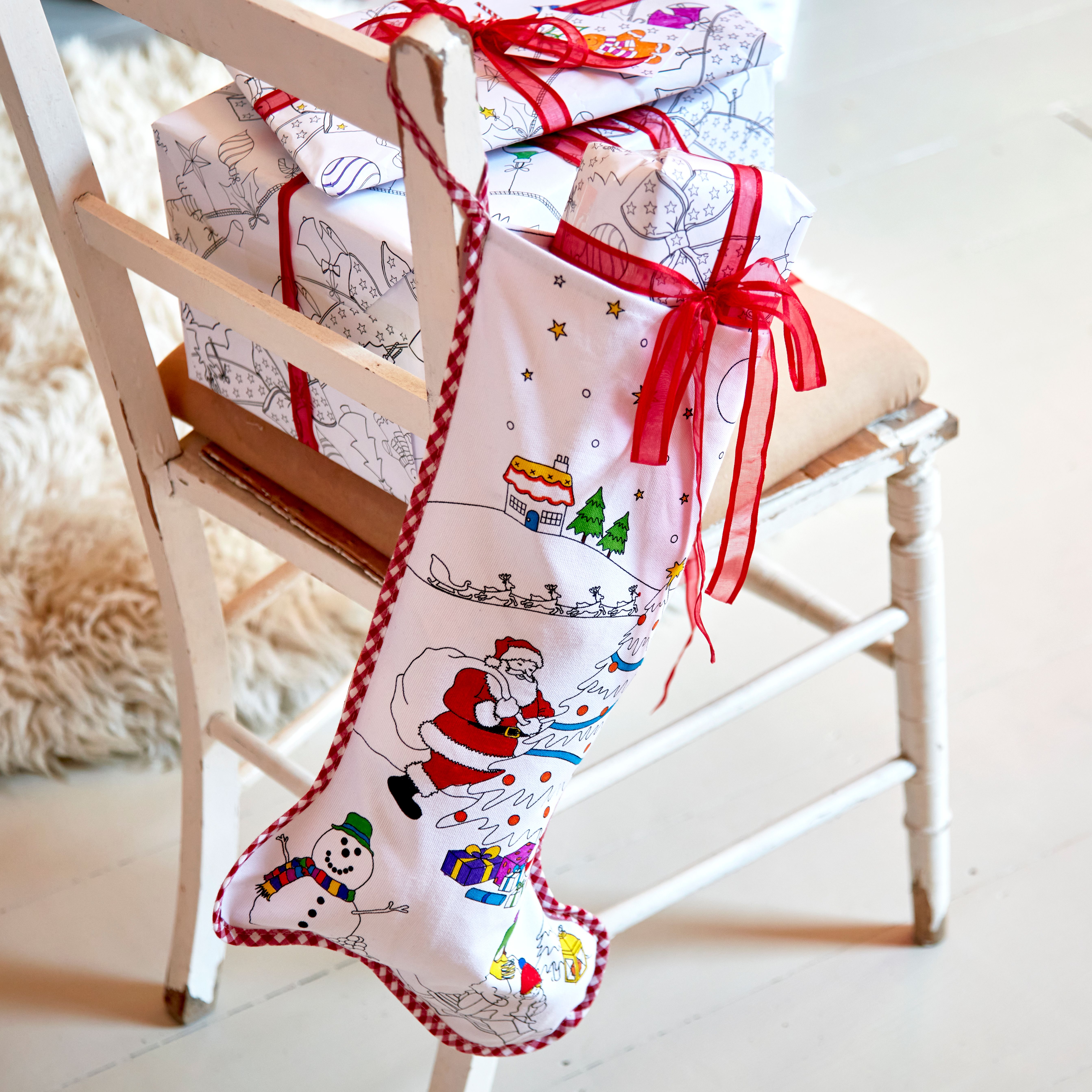 colour-in Christmas stocking